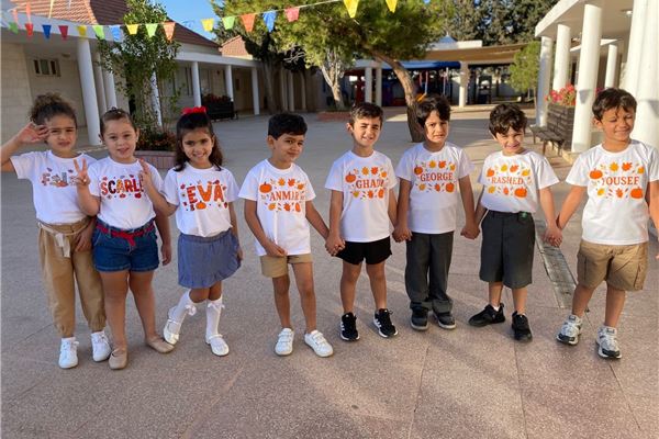 KG Autumn Day (AY25-26)